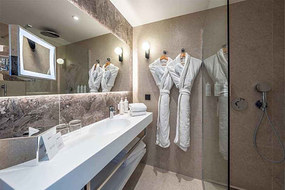 Radisson Hotel Cannes Seaside