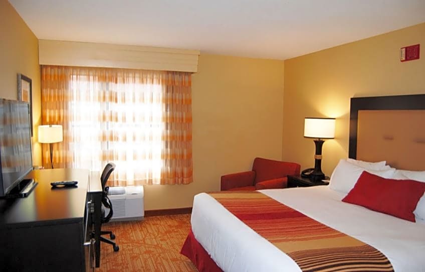 The Branson Hillside Hotel