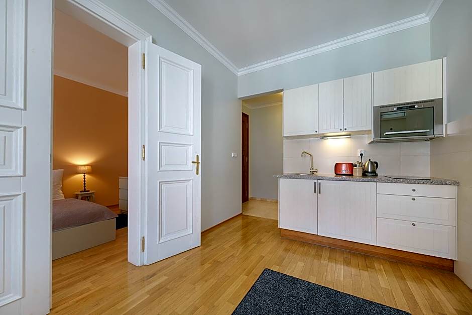 Hunger Wall Residence