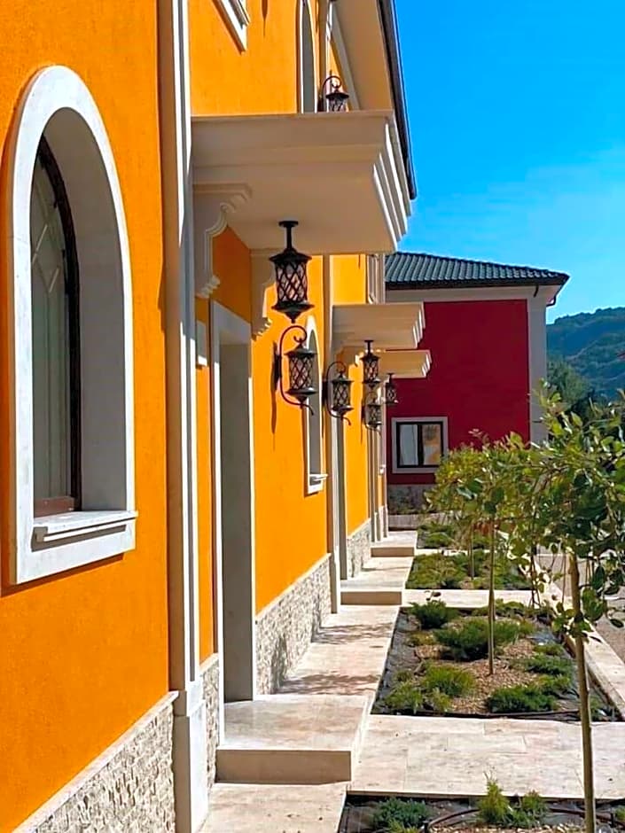Therma ECO Village