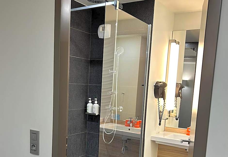 B&B HOTEL Le Havre Centre