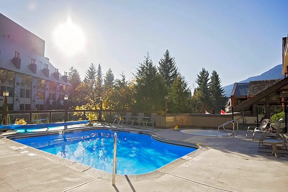 Whistler Village Inn & Suites