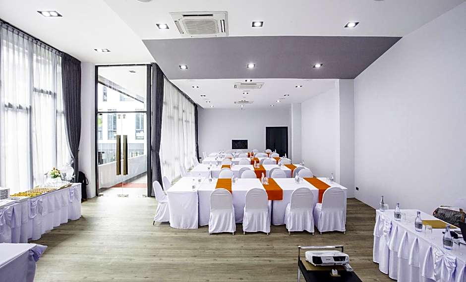 Chaweng Villawee Hotel