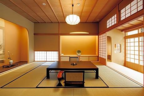 Quadruple Room with Private External Bathroom