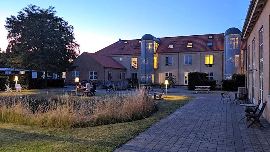 Nexø Modern Hostel. Private Rooms