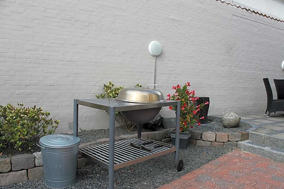Amalie Bed and Breakfast & Apartments