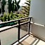 Sycamore Royals Hotel Jahi