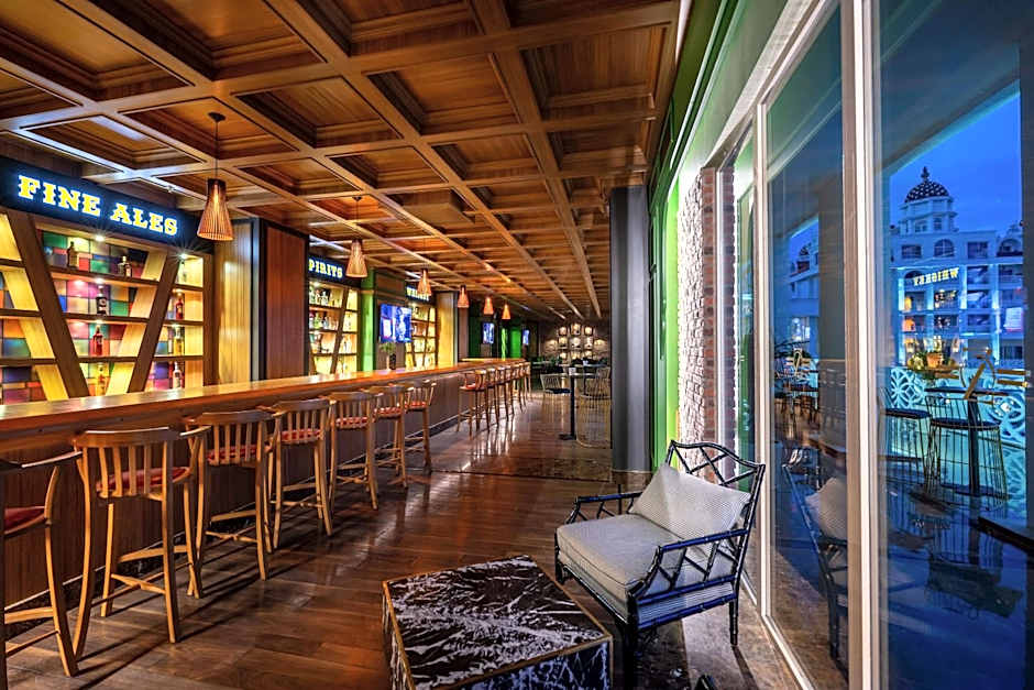 Oz Hotels Side Premium
