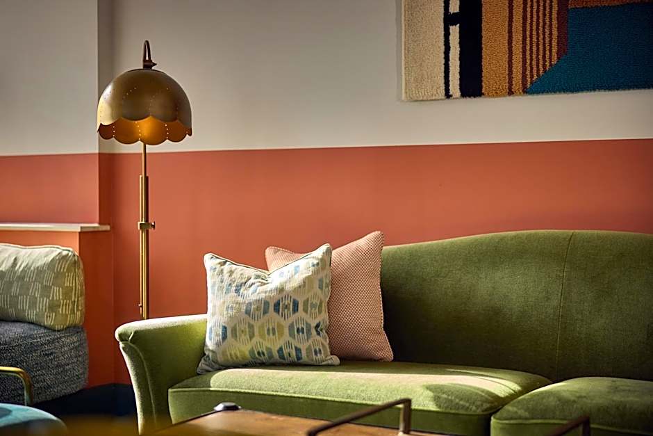 The July - Boat & Co