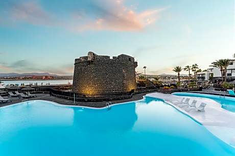 Barcelo Castillo Beach Resort