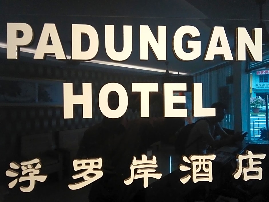 Padungan Hotel
