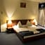Samaa Hotel