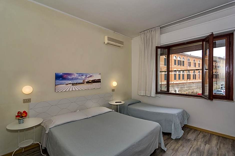 Hotel Cecile