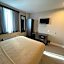 Royal Hotel Bronx