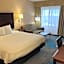 Days Inn by Wyndham Duluth Lakewalk
