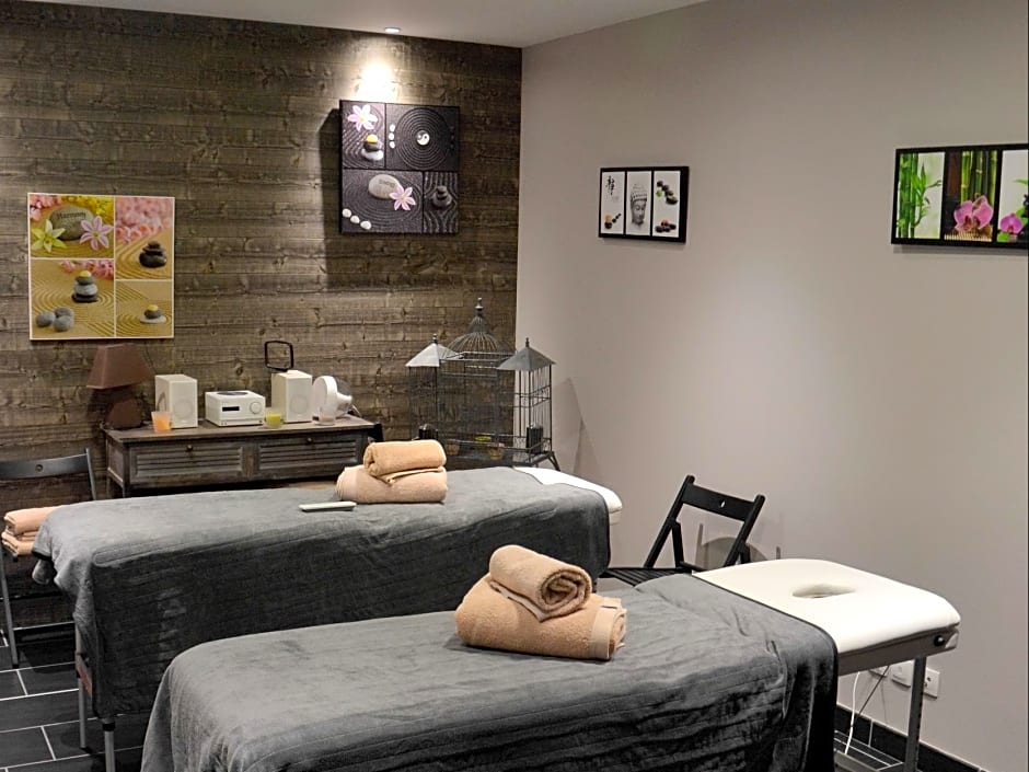 Logis Hotel Blanc