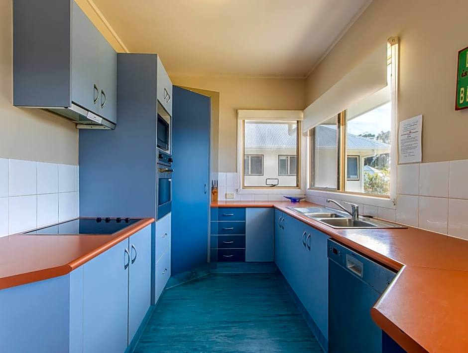 Hastings Cove Holiday Apartments