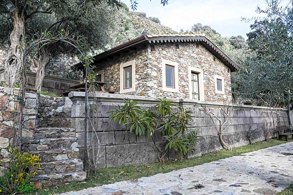 Ngonia Bay Boutique Hotel