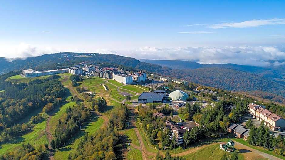 Allegheny Spg - Cozy Condo Ski from our patio