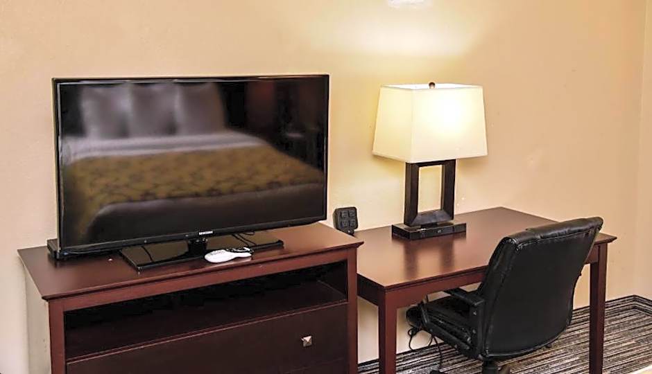 Baymont by Wyndham Columbus GA