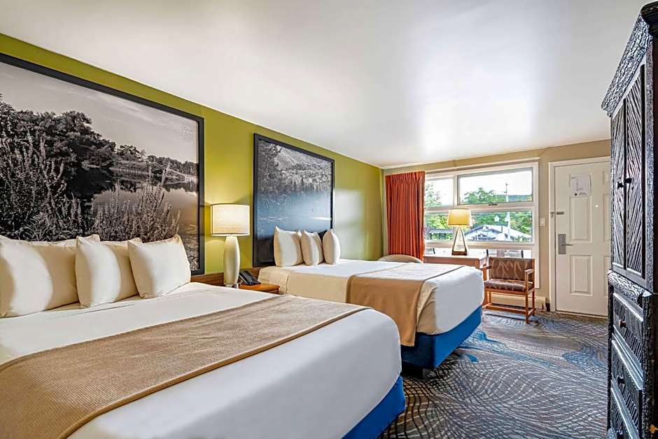 Super 8 by Wyndham Lake George/Downtown
