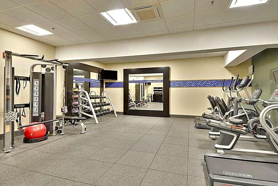 Hampton Inn By Hilton Alexandria-Old Town/King St. Metro