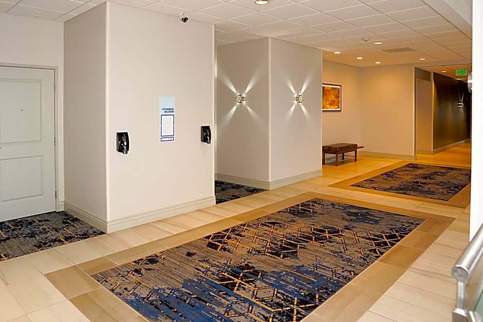 Holiday Inn Express And Suites Denver - Aurora Medical Campus By IHG