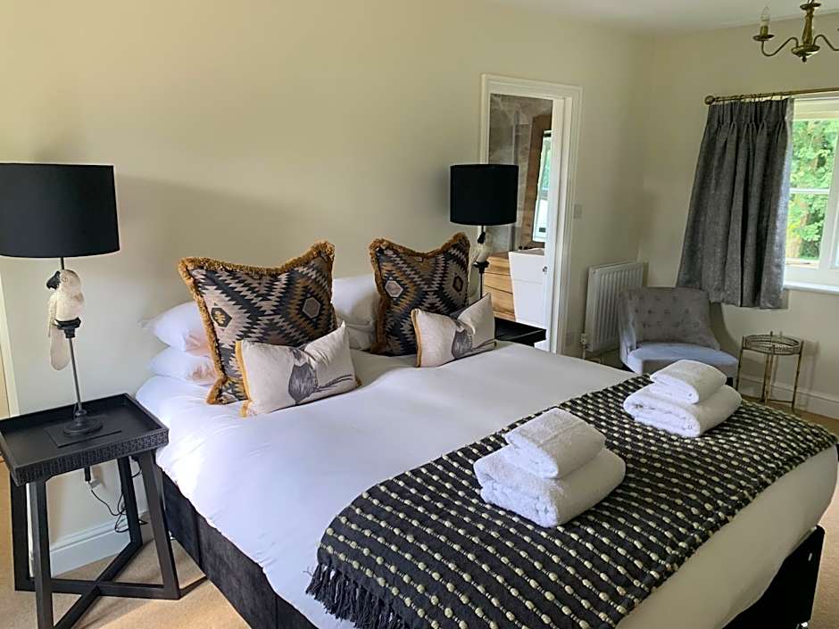 Scarborough Hill Country Inn