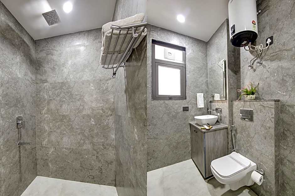 360 Degree Hotel Medicity