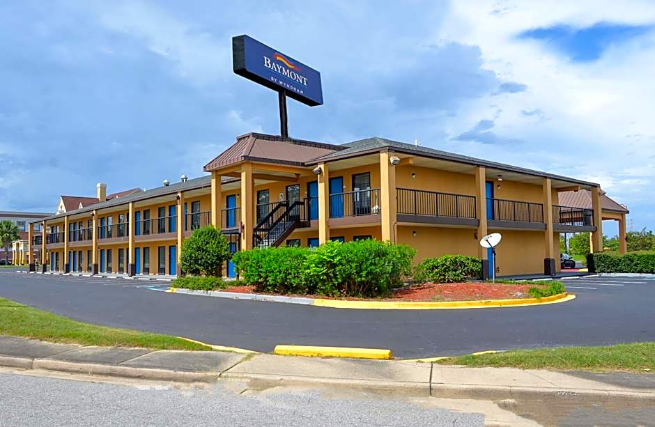 Baymont by Wyndham Santee