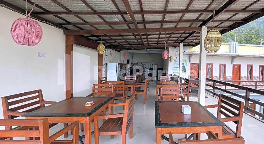 Family Homestay Syariah Bromo Mitra RedDoorz