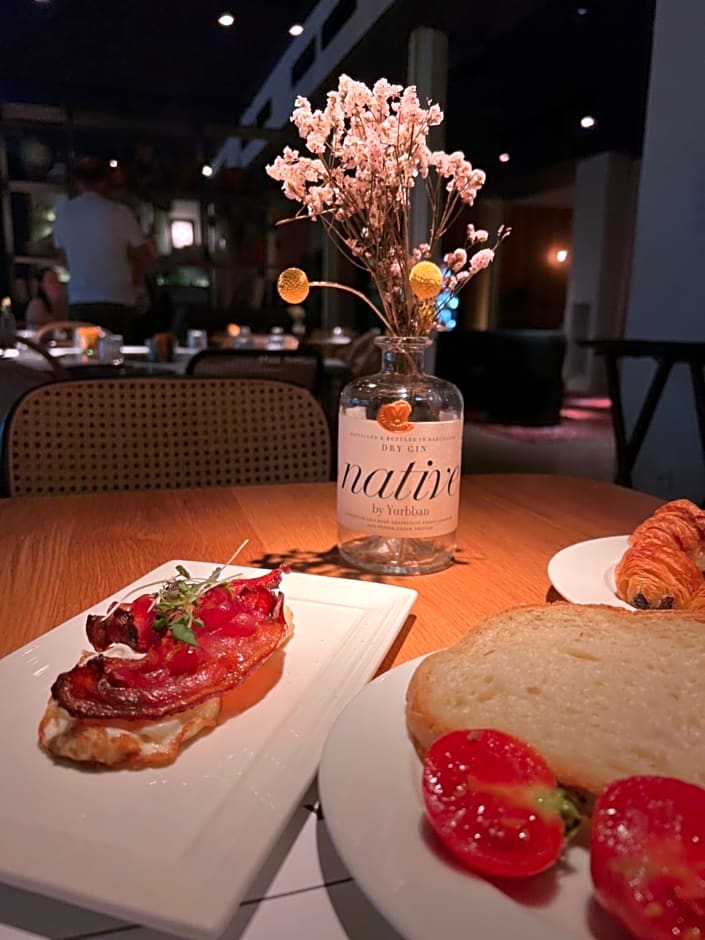 Yurbban Ramblas Boutique Hotel