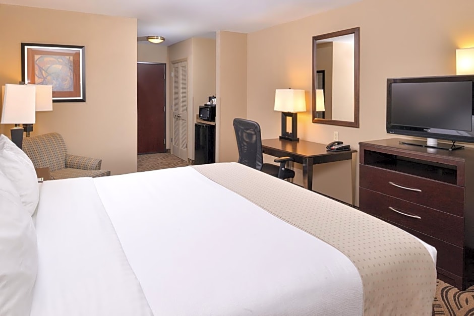 Holiday Inn Fort Worth North- Fossil Creek, an IHG Hotel