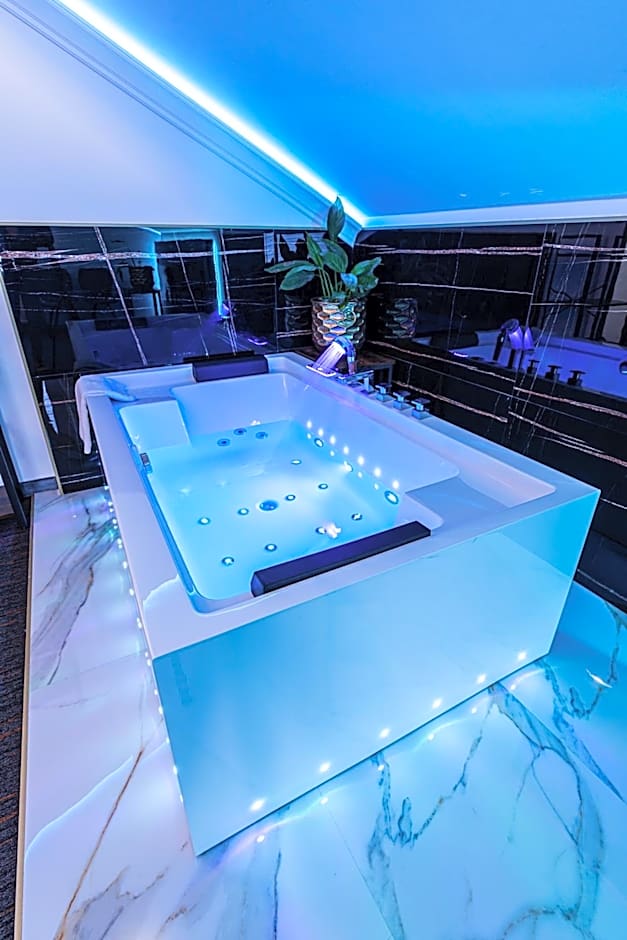 GLAMOUR - Restaurant & SPA