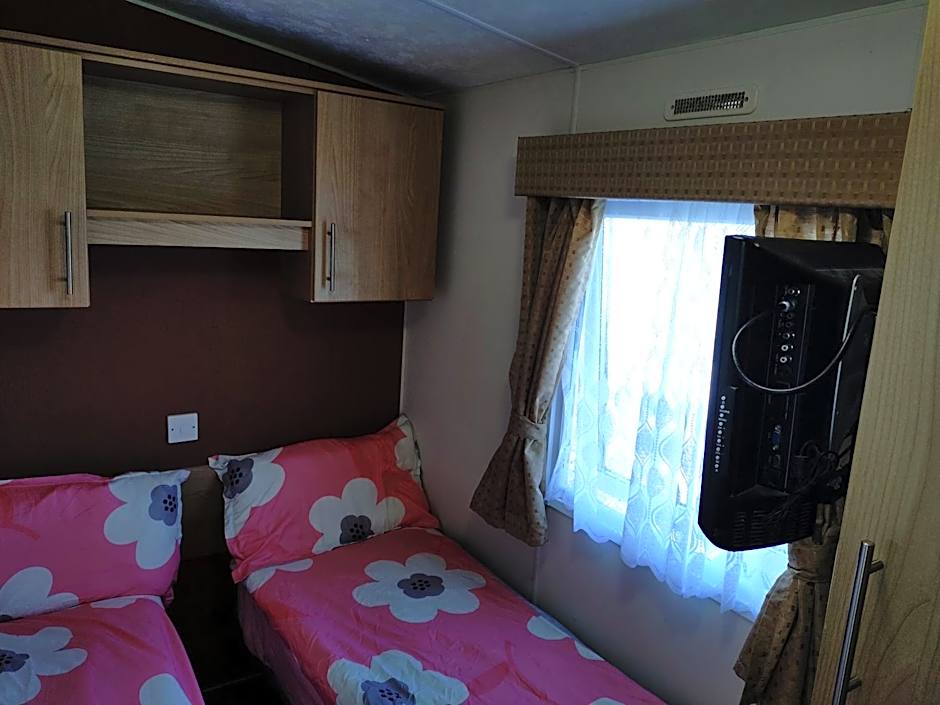 Skegness Butlins 8 Berth Caravan