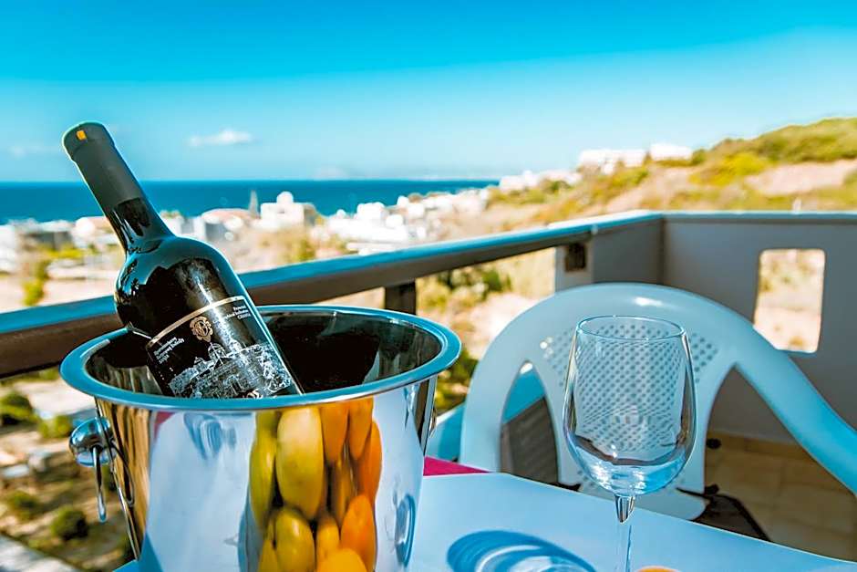 Gregory Village Sea View