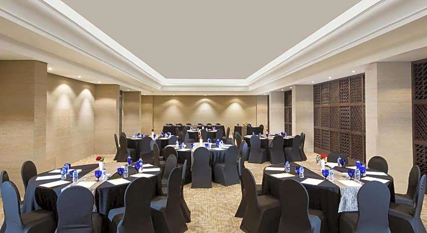 Delonix Hotel Karawang