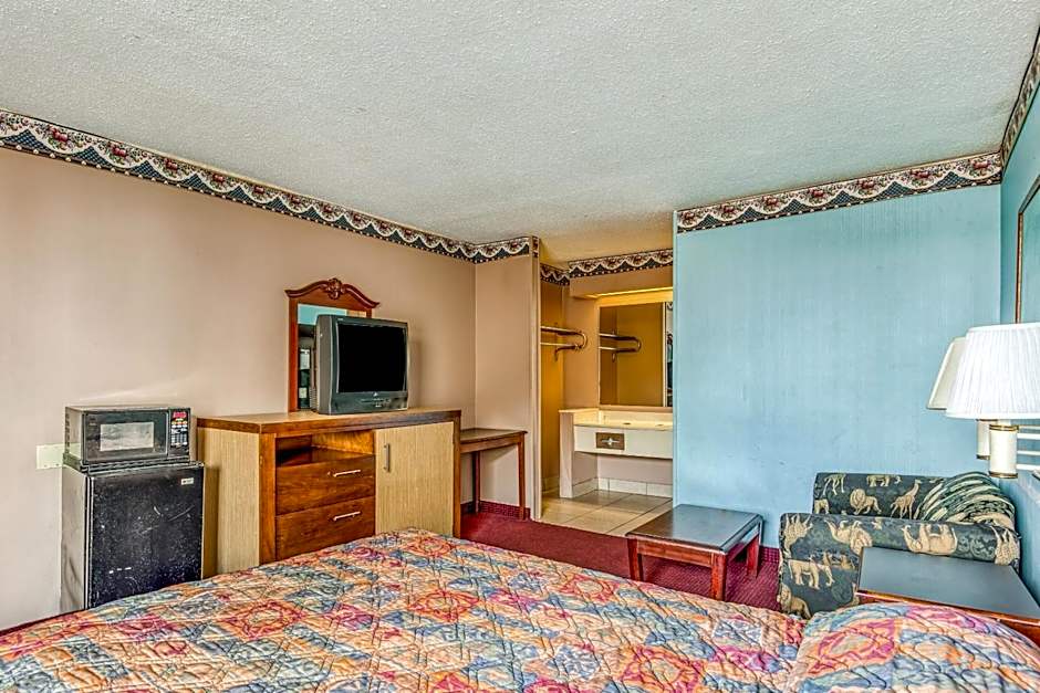 OYO Hotel Jackson North I-55