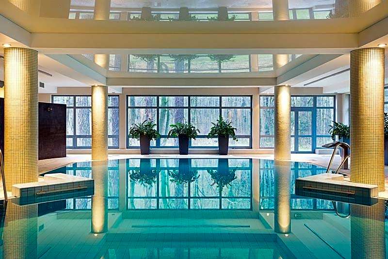 Hotel Nowy Dwor Elizy blisko Sky Bridge