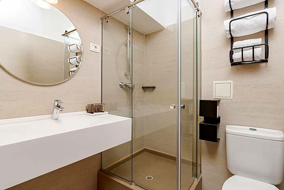 Crystal Palace Hotel