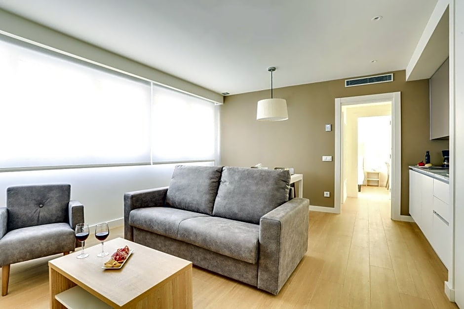 Sercotel Logrono Suites