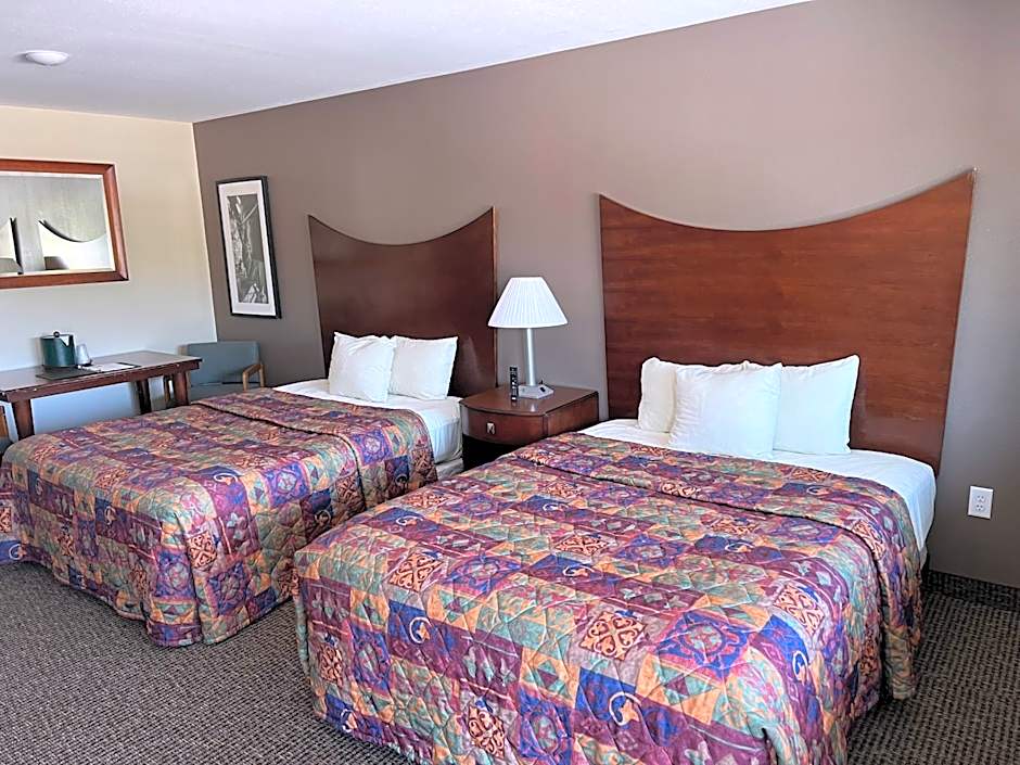 All Star Inn & Suites