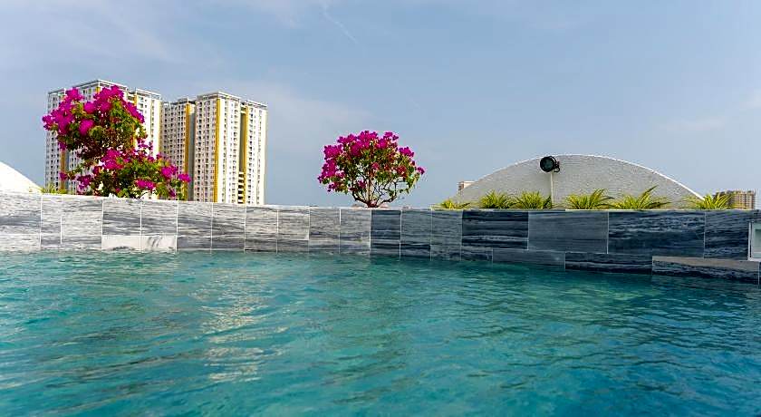 La Casa Hotel