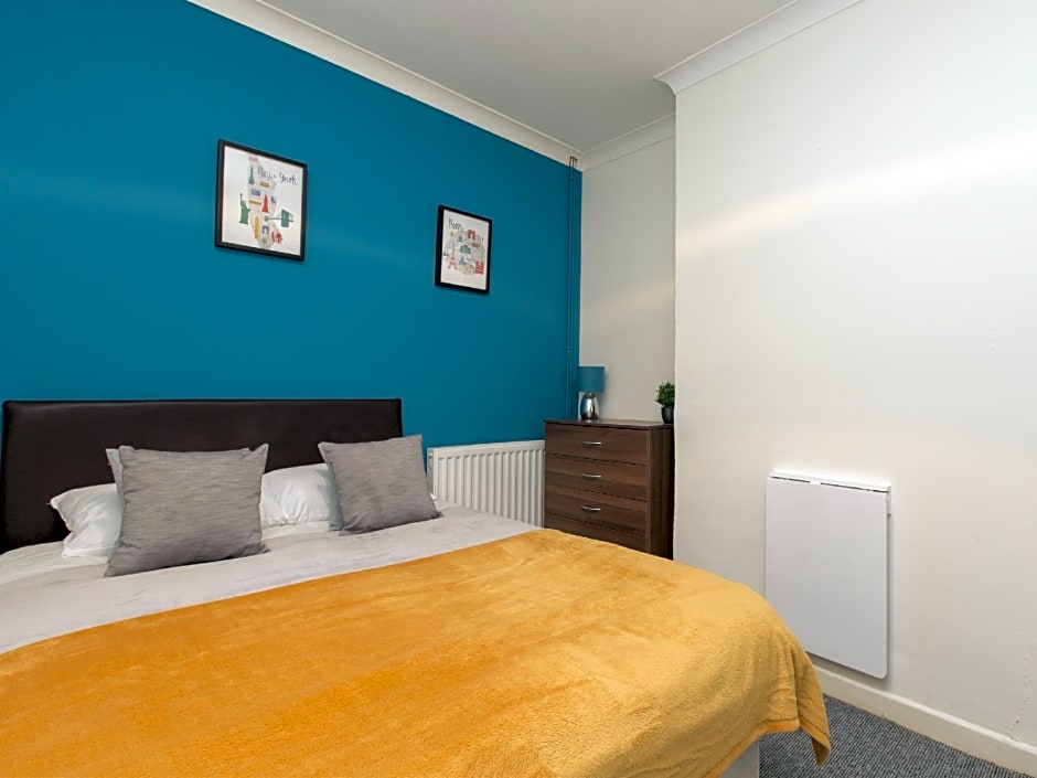 TownHouse PLUS @ 40 West St