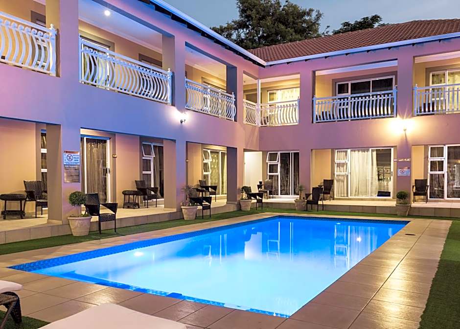 Lakeview Boutique Hotel & Conference Center