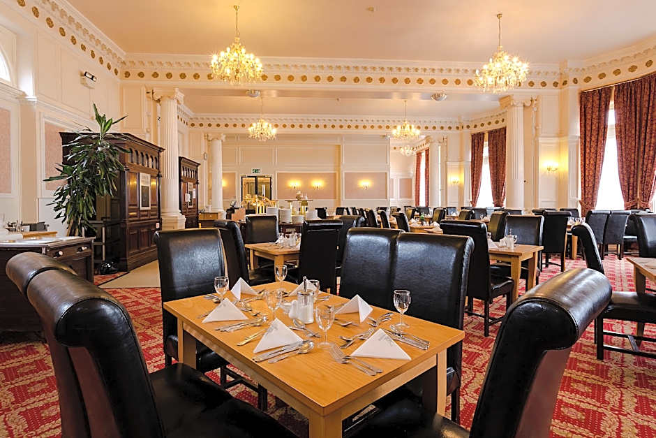 The Grand Burstin Hotel