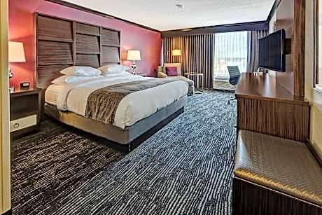 1 KING BED-2 TWIN BEDS-FAMILY ROOMS