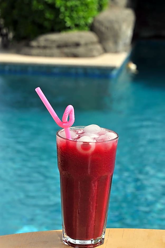 Grenadine Lodge