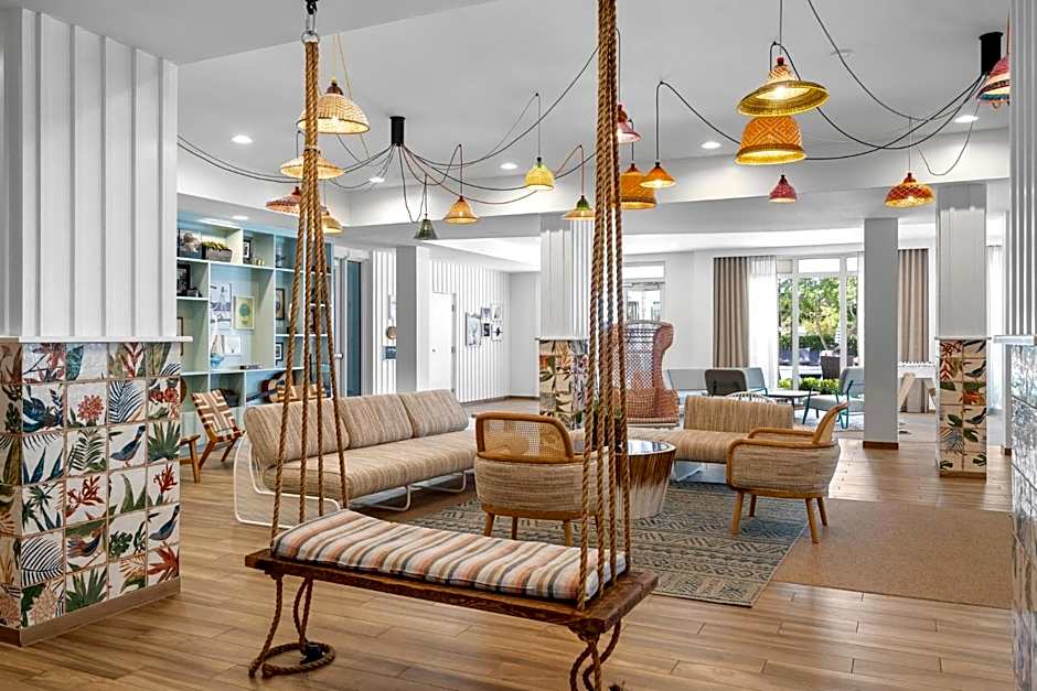 Blue Flamingo Resort Key West