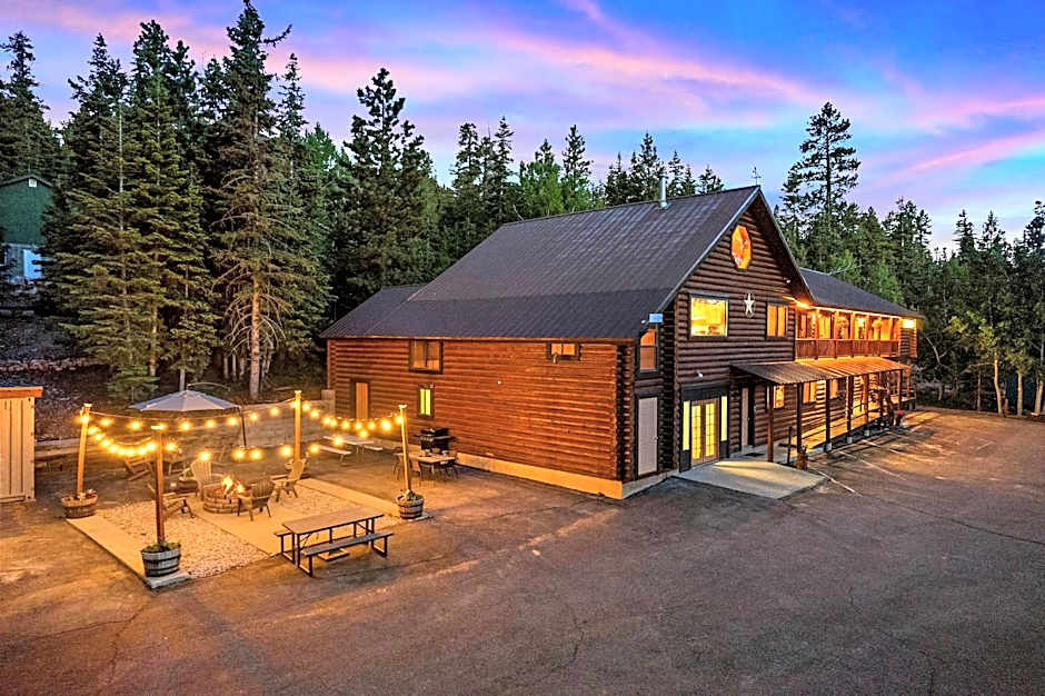 Duck Creek Village Inn